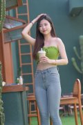 商务旅行给女戴帽子蘑菇（中国）iosAnd